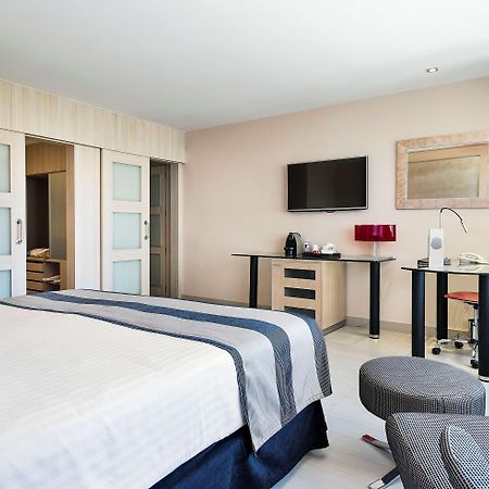 The Level At Melia Sevilla Екстер'єр фото