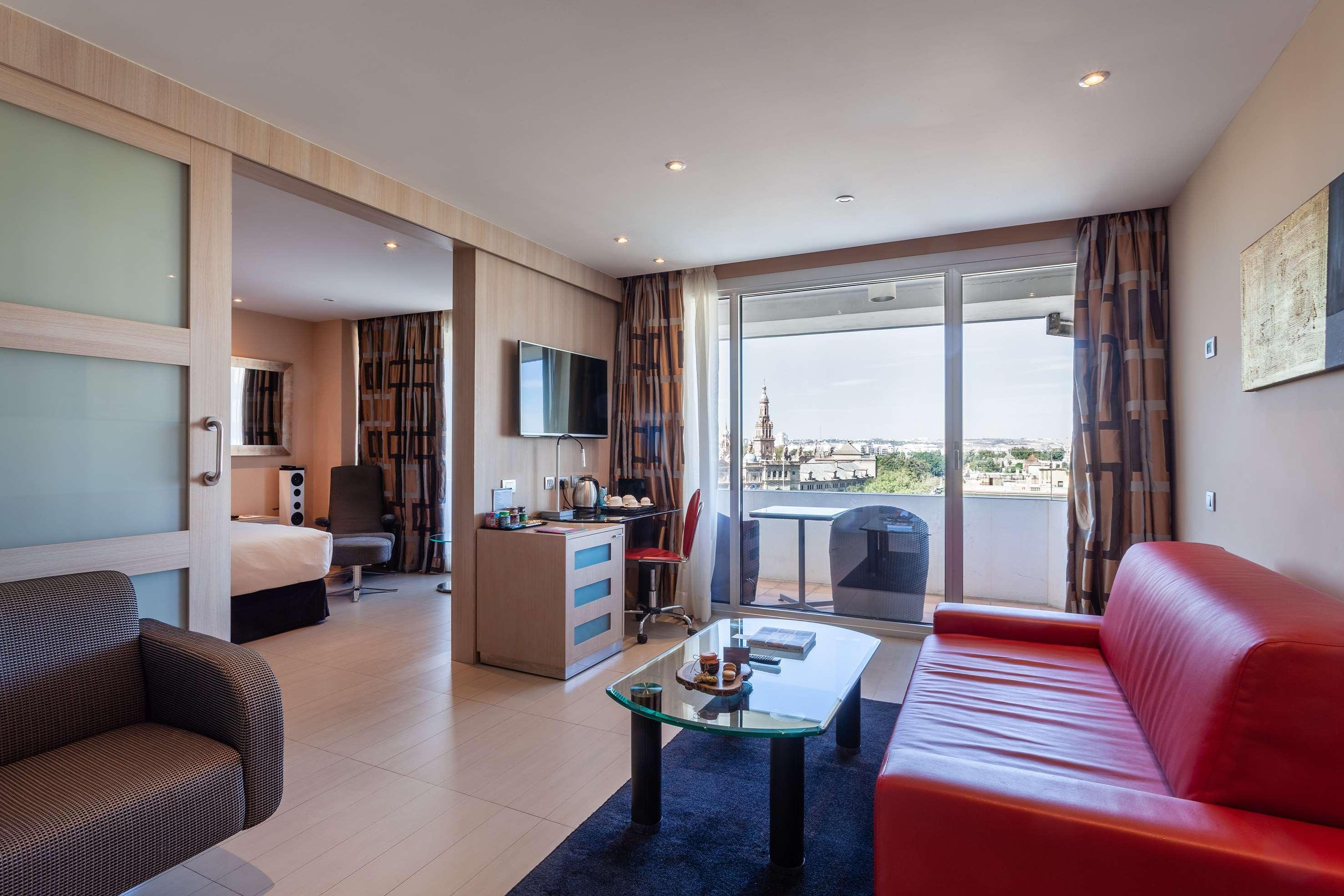 The Level At Melia Sevilla Екстер'єр фото